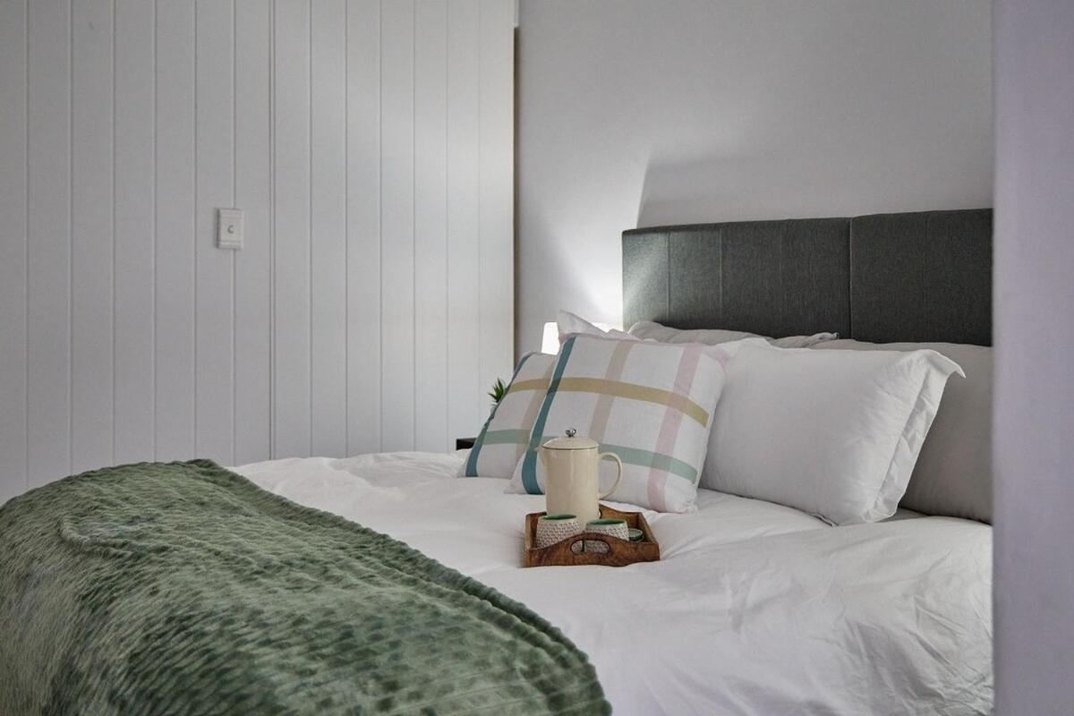 Peppertree Place Apartment